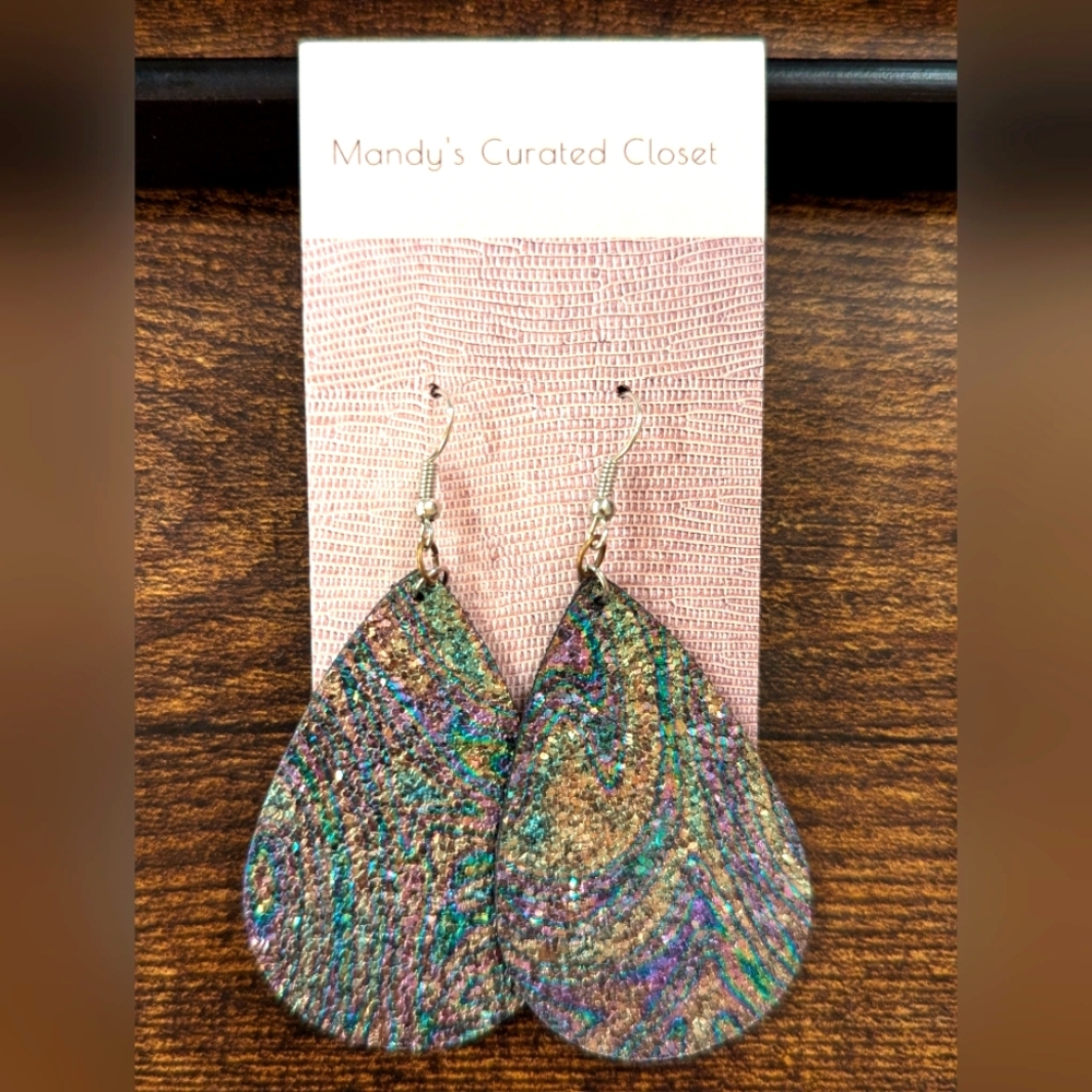 NWOT Galaxy Glitter Teardrop Earrings